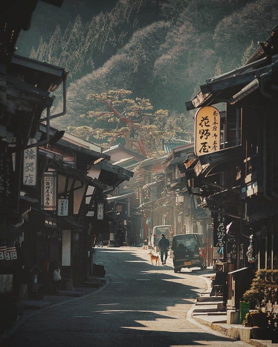 Berlin Tokyoのインスタグラム：「Here are the top 10 most liked photos from 2019! Thank you for your support this year again:) I took a first picture which got most liked in this year at Nagano last day of 2018. Because of that street was empty and it was only a guy with a dog on the street. It was really lucky moment.  As you know I changed my style since beginning of this year. I mean I started taking pictures of Japan, not only forcued on Tokyo so I've been many places in Japan this year and it was really good experiences to see my country with my camera. And I am glad to share my photos with people from all over the world.  I want to explore Asian countries upcoming year!  今年もありがとうございました! 来年はアジアの国々を回りたいと思っています! 良いお年をお迎えください🙏 . . Thank you for your support : @messypacker @adobe_de @adobestock @apple @aevor @bam_berlin  @chrome_japan @dan_voss @edwineurope @pinkysuperspliff @eos_canonjp @fr_dnice @funky_ceo  @googlepixel  @sadakane_gen  @tropical.jones @tribesmedia @storieone @dj_jns @nemo_1748 @marcolachner @mdlrbrand @silasandmariajp @usuck_y39 @duc_dyc @buyaramen @paule_beef_bro @rojashak @calnstagram @rikkamhan @fujito_fukuoka @zanter_japan @mitsuru_wakabayashi @movinapes . . . #hellofrom #japan」
