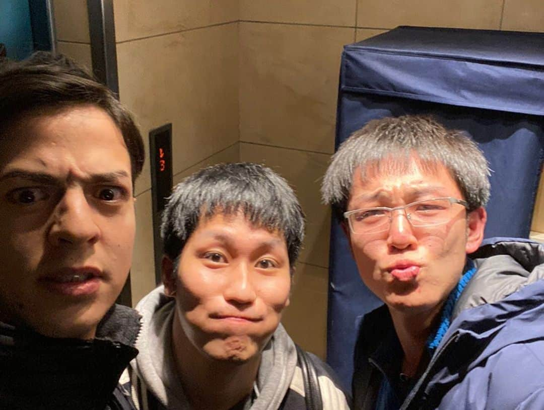 藤井直伸さんのインスタグラム写真 - (藤井直伸Instagram)「2019年ありがとうございました！！ 色々と大変な一年でしたがたくさんの方々に支えられこの一年過ごすことができました！ありがとうございました🙇‍♂️ 2020年、自分らしさ全開で頑張ります😤よろしくお願いします！！」12月31日 22時10分 - torayarrows21