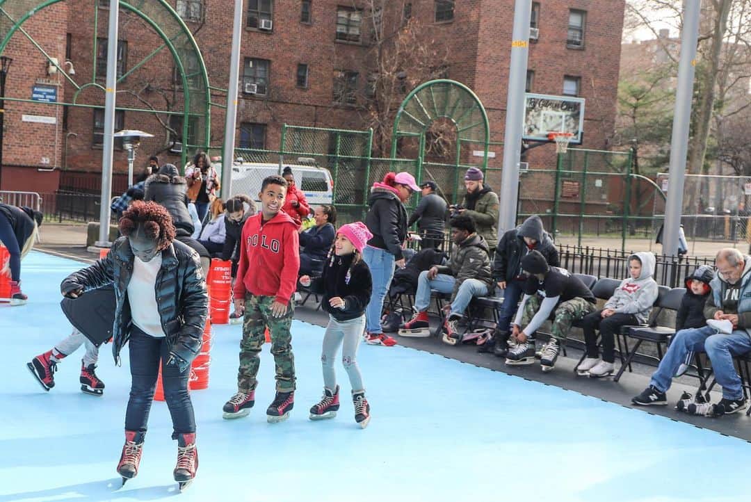 さんのインスタグラム写真 - (Instagram)「Location : Fort Greene  Date : 12/29/19 Time : 10 AM  Event : 67 on ice  Mission : Give Kids Hope Goal : To rebuild ❤️ ———————————————————————— Taj Gibson Foundation have many great things ahead stay tuned happy new year to all #67 #FortGreene #Brooklyn #TGF」12月31日 22時36分 - tajgibson