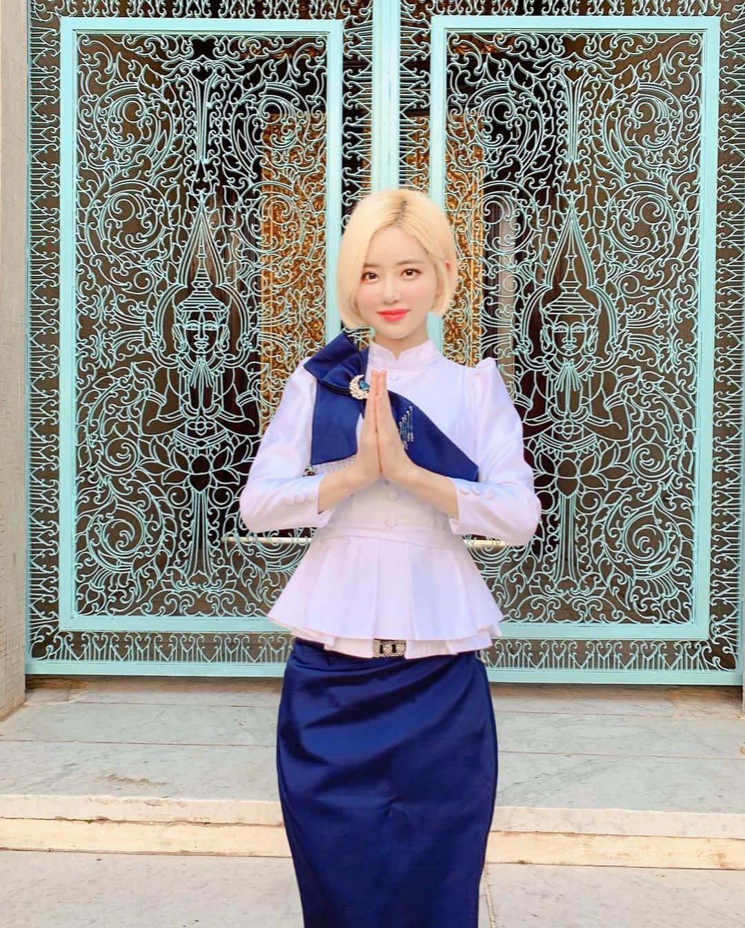 Dj Sodaさんのインスタグラム写真 - (Dj SodaInstagram)「새해 복 많이 많이 받으세요🙏🏻💙 What’s up Cambodia! See you tonight at Anchor Countdown Party 💕 Are you ready for 2020? I’m ready😛」12月31日 22時39分 - deejaysoda
