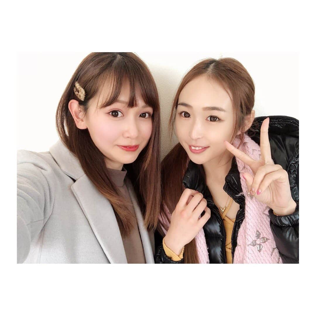 小河結香さんのインスタグラム写真 - (小河結香Instagram)「2019年最後に遊んだのはこの人💕 誕プレとクリプレ渡しに 実家帰る前にお家遊びに行ったよ🏠 近況報告楽しかった😋 また来年もきみゆんを宜しく✨ #きみゆん #永遠のアイドル #仲良しユニット #久々の再会」12月31日 22時42分 - yun2world