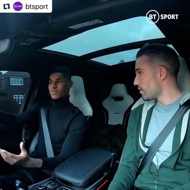 ロビン・ファン・ペルシのインスタグラム：「"I was getting praise from outside, but LVG's words were making me smile" When Robin met Rashford 👊  #football #manutd #manchester #soccer #rashford」