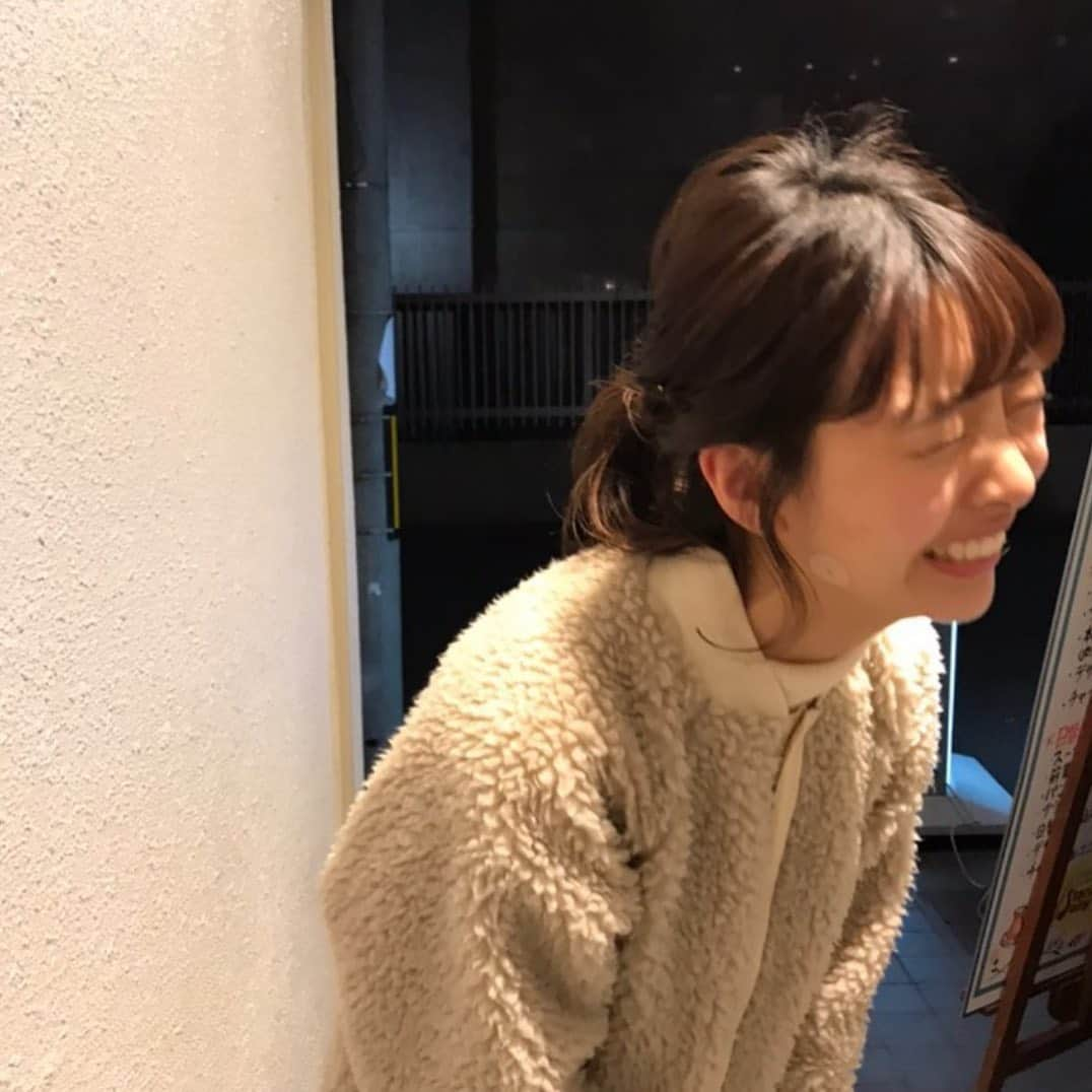 永松野々花のインスタグラム：「2019 色んなことに挑戦して、たくさん失敗もして...楽しいことばかりでは無かったけれど総じて笑顔がいっぱいの一年でした🌅 支えてくれた周りの人たちへの感謝の気持ちを大切に2020年も全力で駆け抜けるぞ〜🔥 1月9日から今宮戎神社でご奉仕させていただくので、「笹持って来い」です♡笑🎋✨ #頬にはピップマグネット #夜中の歯軋りがすごい #2019」