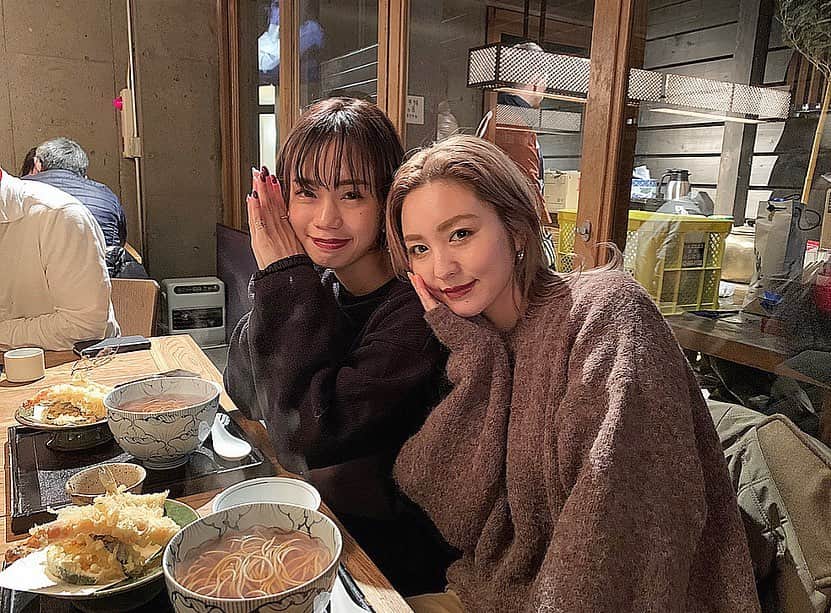 前山奈津巴のグルメインスタ