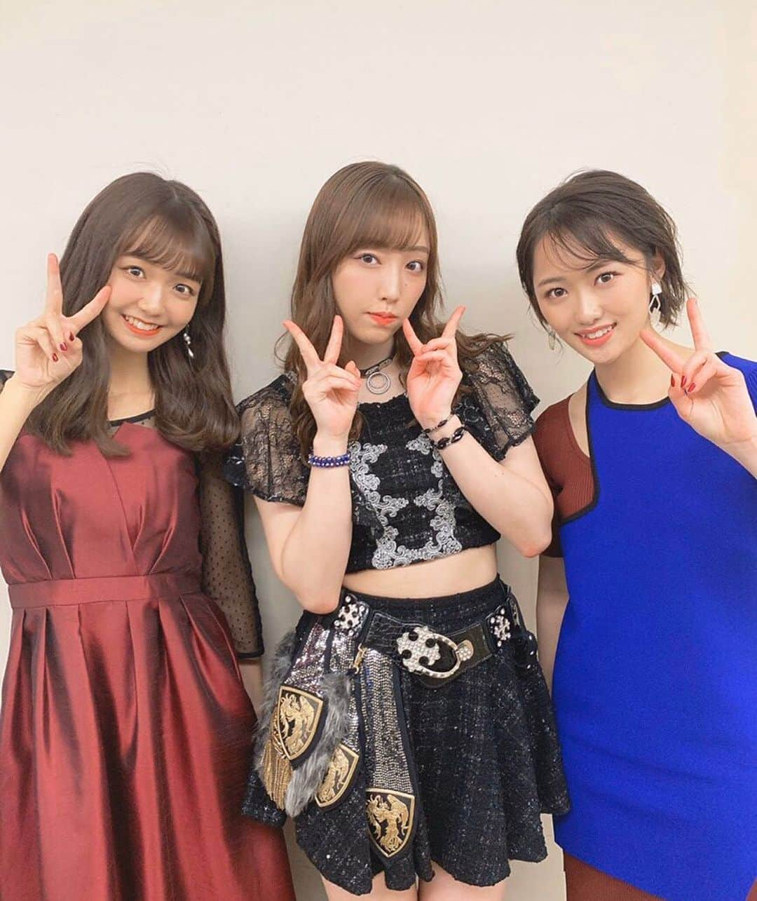 譜久村聖さんのインスタグラム写真 - (譜久村聖Instagram)「Hello!Project COUNTDOWN PARTY 2019 〜GOOD BYE＆HELLO〜第1部が終了しました！  中野サンプラザにお越しいただいた皆さんありがとうございました！  あと数分でモーニング娘。'19とお別れだー😥  単独ツアーでは沢山の方に愛とパワーをいただき 2年間で固まった11人集大成のステージをロッキンでお見せする事が出来 15期メンバーが加入しての14人体制になった半年間もとても充実していました✨  2019年も応援ありがとうございました！  さあ！もうすぐカウントダウンライブ2部がスタートします！ ライブビューイング、フジテレビTWOをお楽しみの皆さん、2部もよろしくお願いします💓 会場の皆さんも盛大に盛り上がっていきましょう！  #morningmusume19 #モーニング娘19 #譜久村聖 #2019年 #19ありがとう #カウコン #MC #工藤遥 ちゃん #宮崎由加 ちゃん」12月31日 23時54分 - mizuki_fukumura.official