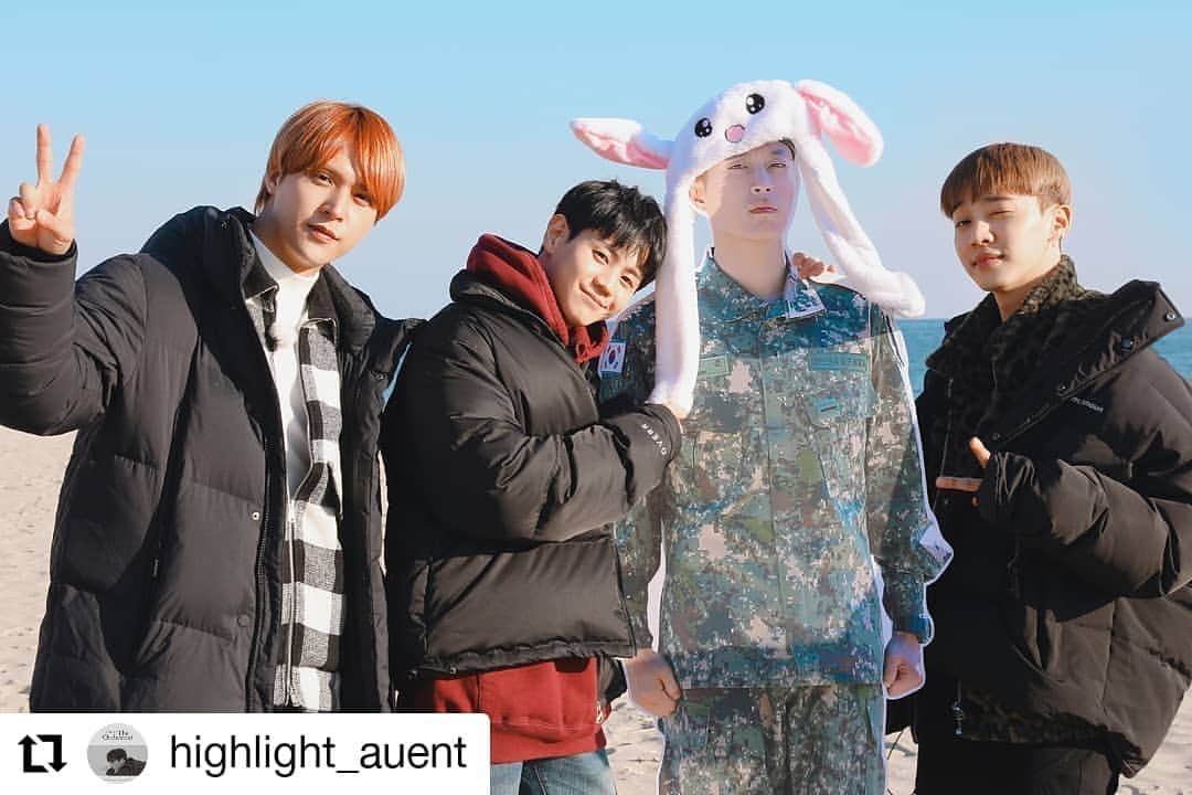 HIGHLIGHTのインスタグラム：「#Repost @highlight_auent • • • • • • 2020년 새해가 밝았습니다! . . 경자년 새해에는 모두가 활짝 웃어 어여쁜 날이 많기를, 그 어여쁜 날들이 지나 다시 돌아오는 겨울까지 아프지 말고 건강하게! 지치지 말고 더욱 밝고 또렷하게! 빛나고 빛내며 비추어주는 서로가 되길 바랍니다. . . 새해 복 많이 받으세요:) . . #하이라이트 #Highlight #라이트 #Light」