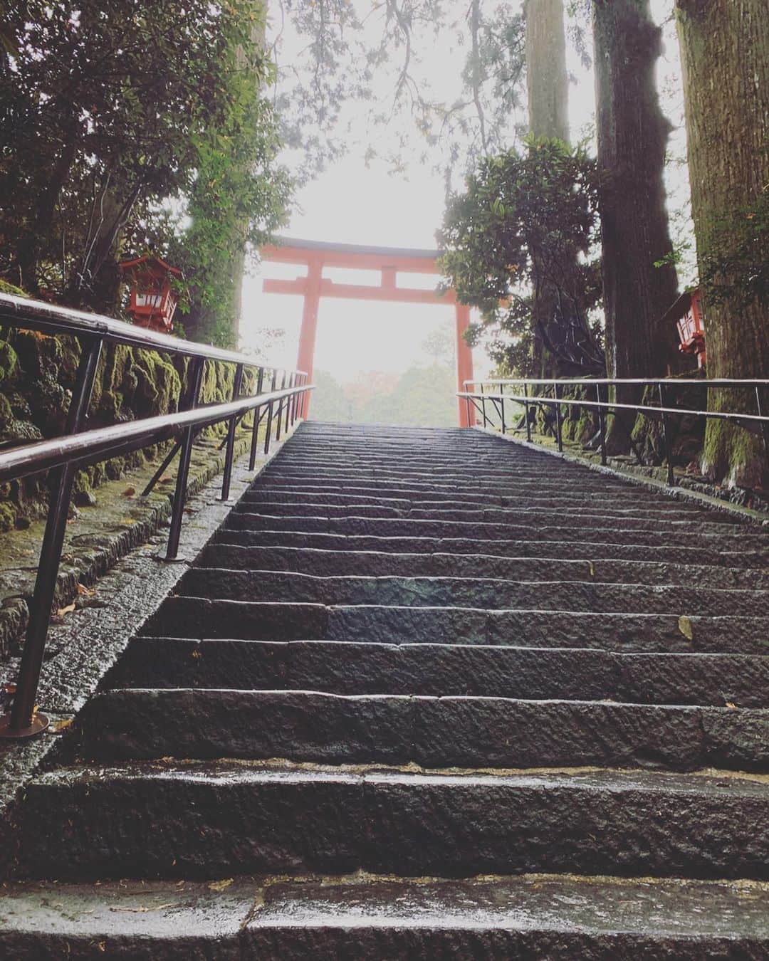 窪塚洋介のインスタグラム：「〜A HAPPY NEW YEAR 2020〜 🌐🎌✨🎍🌅🎍✨🎌🌐」