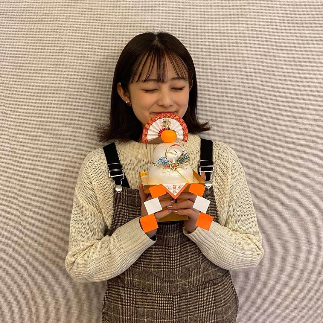 福山絢水さんのインスタグラム写真 - (福山絢水Instagram)「✨Happy new year✨ 2020~！！！ あけましておめでとうございます🎍㊗️ 今年もよろしくお願いします！！ 素敵な一年にしましょう~！(≧ω≦) ・ ・ ・ #あやみん #福山絢水 #2020 #新年 #あけましておめでとうございます #あけおめ #正月」1月1日 0時19分 - aya__m02