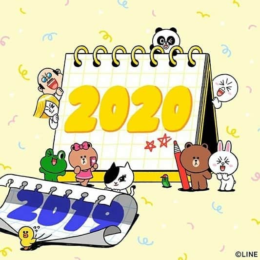 CHOCOのインスタグラム：「Welcome  to 2020!¡🎄🎁🐁 #2020 #linefriends #CONY #BROWN #CHOCO #PANGYO #EDWARD #LEONARD #SALLY #MOON #BOSS #JAMES #new year🎉」