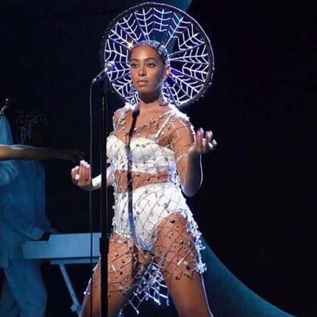 のインスタグラム：「Such an honor to collaborate with the very talented @jasonrembert @solangefranklin」
