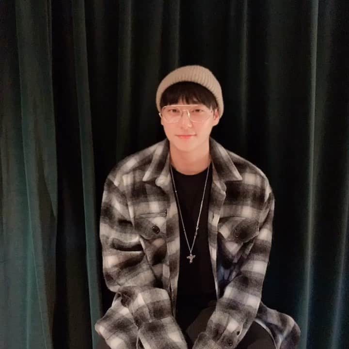 ソンジュのインスタグラム：「새해복 많이 받으세여 ~~!^^」
