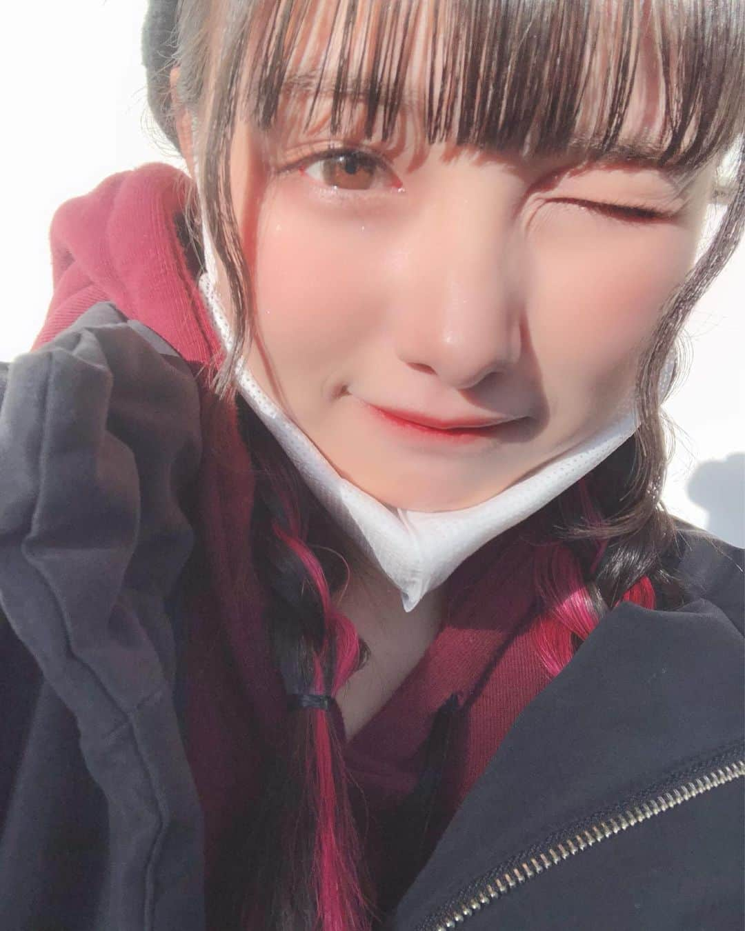 新谷真由さんのインスタグラム写真 - (新谷真由Instagram)「あけましておめでとうございます🎍 今年は去年より飛躍できる年にしたいなと思っております‼︎ 今年も応援の程、よろしくお願い致します。 #2020」1月1日 0時58分 - ni_mayu43