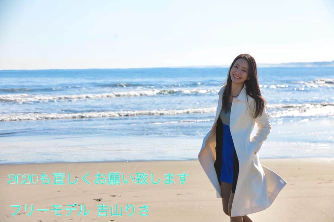 吉山りささんのインスタグラム写真 - (吉山りさInstagram)「Chu〜Chu〜の年🐁 本年も宜しくお願い致します🙇🏻‍♀️ ✨吉山りさ✨  #吉山りさ #フリーモデル #フリーランスモデル #me #instagood #instalike  #instapic  #アラフォーママ  #モデル #写真 #海#instamodel #model #高校生ママ #singlemom #model #Japanese  #sea #ocean  #東京 #40代 #Happy #温泉 #温泉ソムリエ #秘湯 #お酒 #お風呂 #この写真大好き #love #photography #photo  引き続き、お仕事のご依頼お待ちしております☺️✨」1月1日 1時26分 - oreorerisa