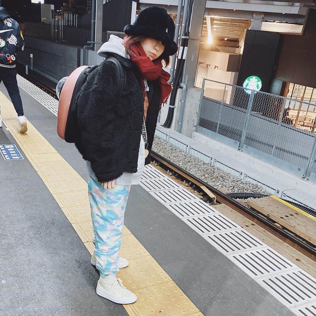 吉澤友貴さんのインスタグラム写真 - (吉澤友貴Instagram)「2020寒すぎな😭」1月1日 2時04分 - yuki_yoshizawa_