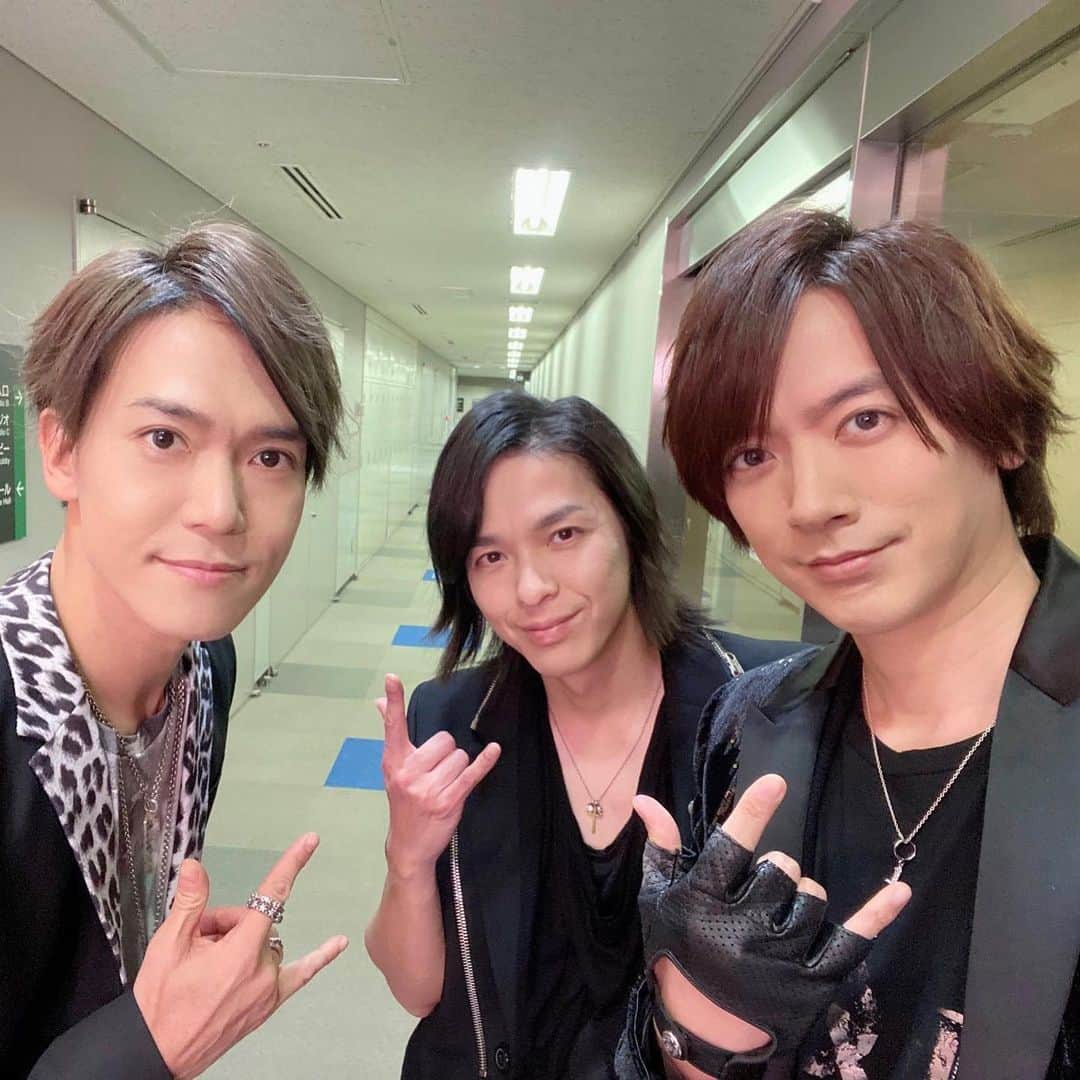 SHINPEIのインスタグラム：「A HAPPY NEW YEAR 2020!! #breakerz」