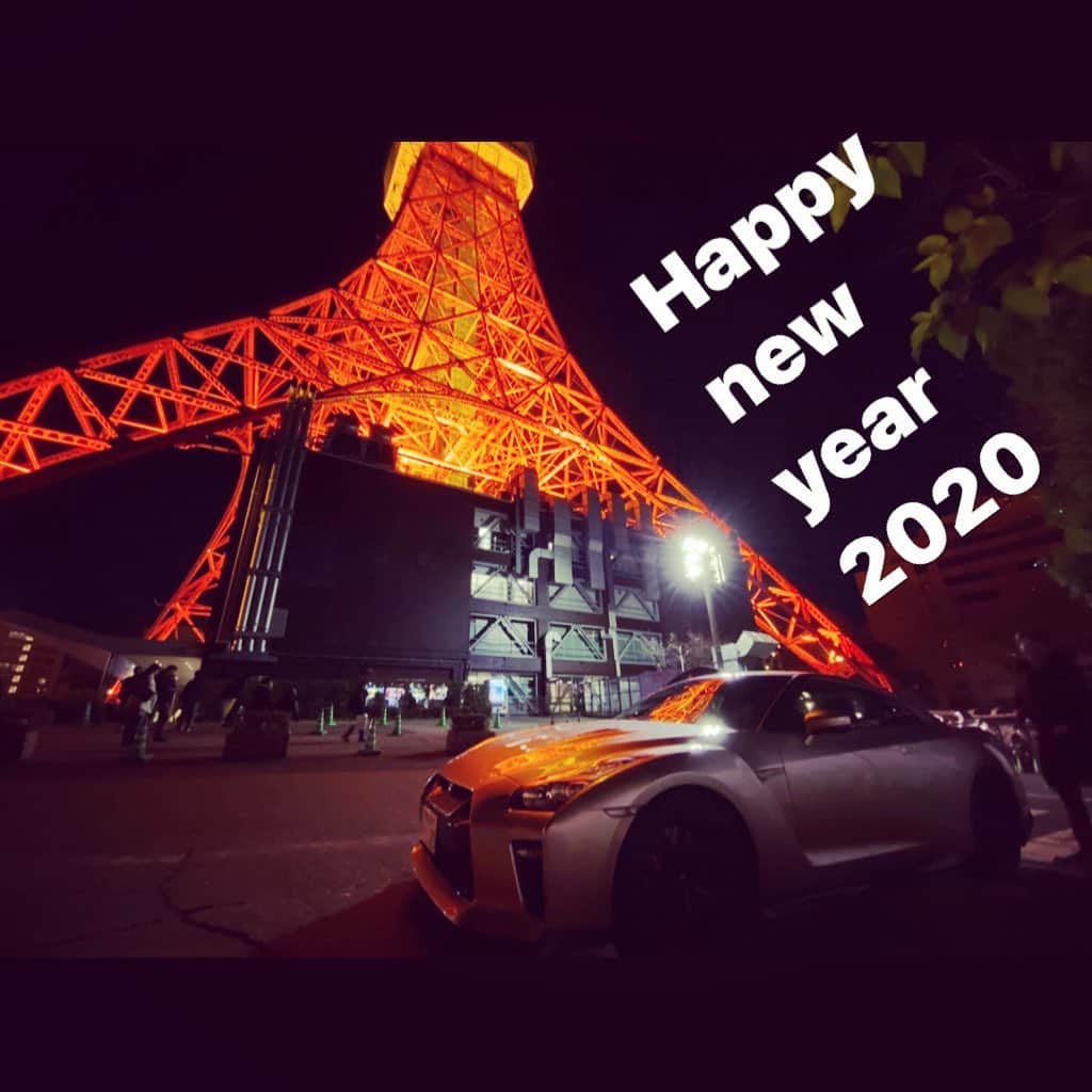 のインスタグラム：「今年もよろしくお願い致します！」