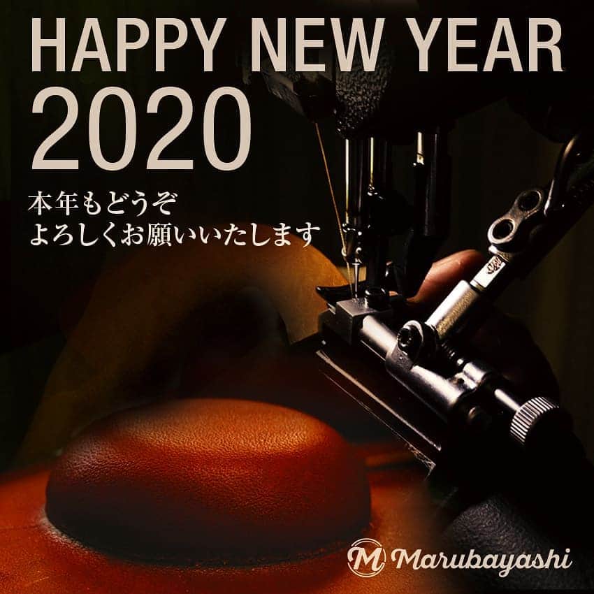 MARUBAYASHIさんのインスタグラム写真 - (MARUBAYASHIInstagram)「* 明けましておめでとうございます。 皆様にとって良い一年になりますように。 本年もどうぞよろしくお願いいたします。  #2020 #happynewyear #革 #レザー #leather #レザークラフト #leathercraft #leatherworks #革好き #loveleather #leatherdesign」1月1日 13時30分 - takahiro_marubayashi