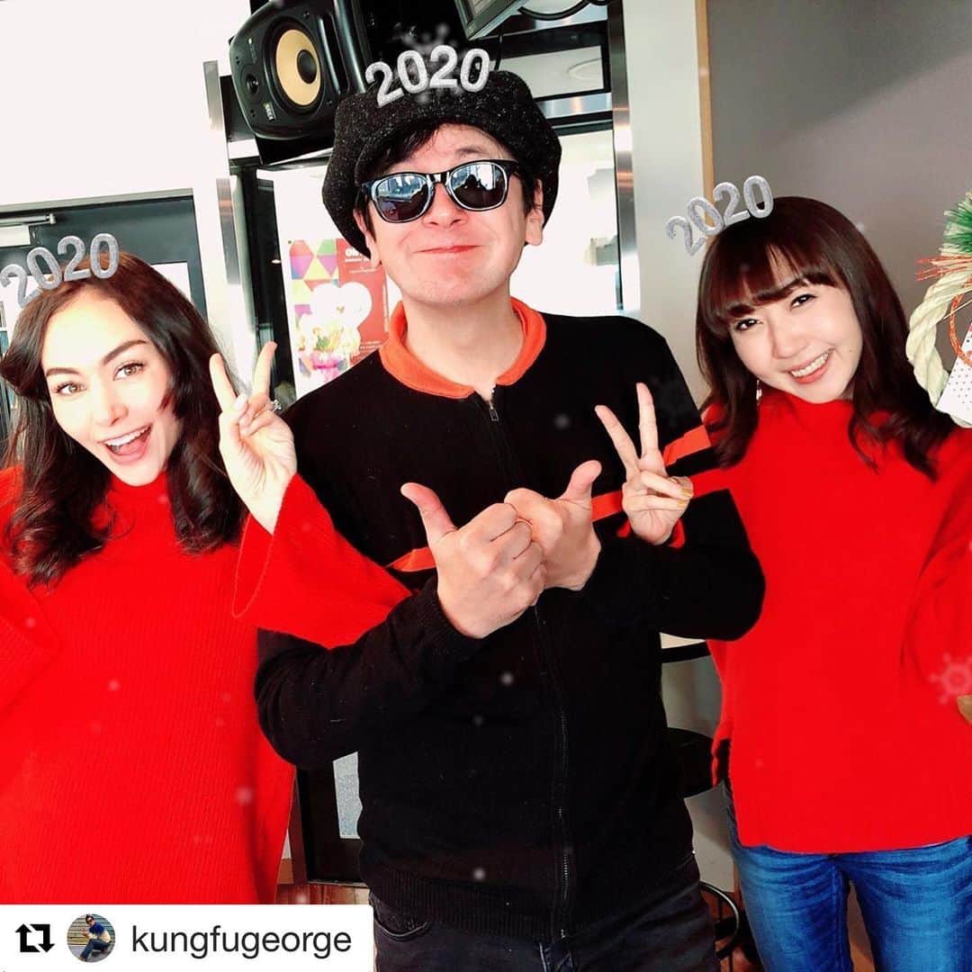 のインスタグラム：「1pm- Ready Steady George!! DJs: George Williams & Shaula  #Repost @kungfugeorge ・・・ 明けましておめでとう！良い一年になる予感がする。そんな一年にさせる。RSGは通常営業中！」