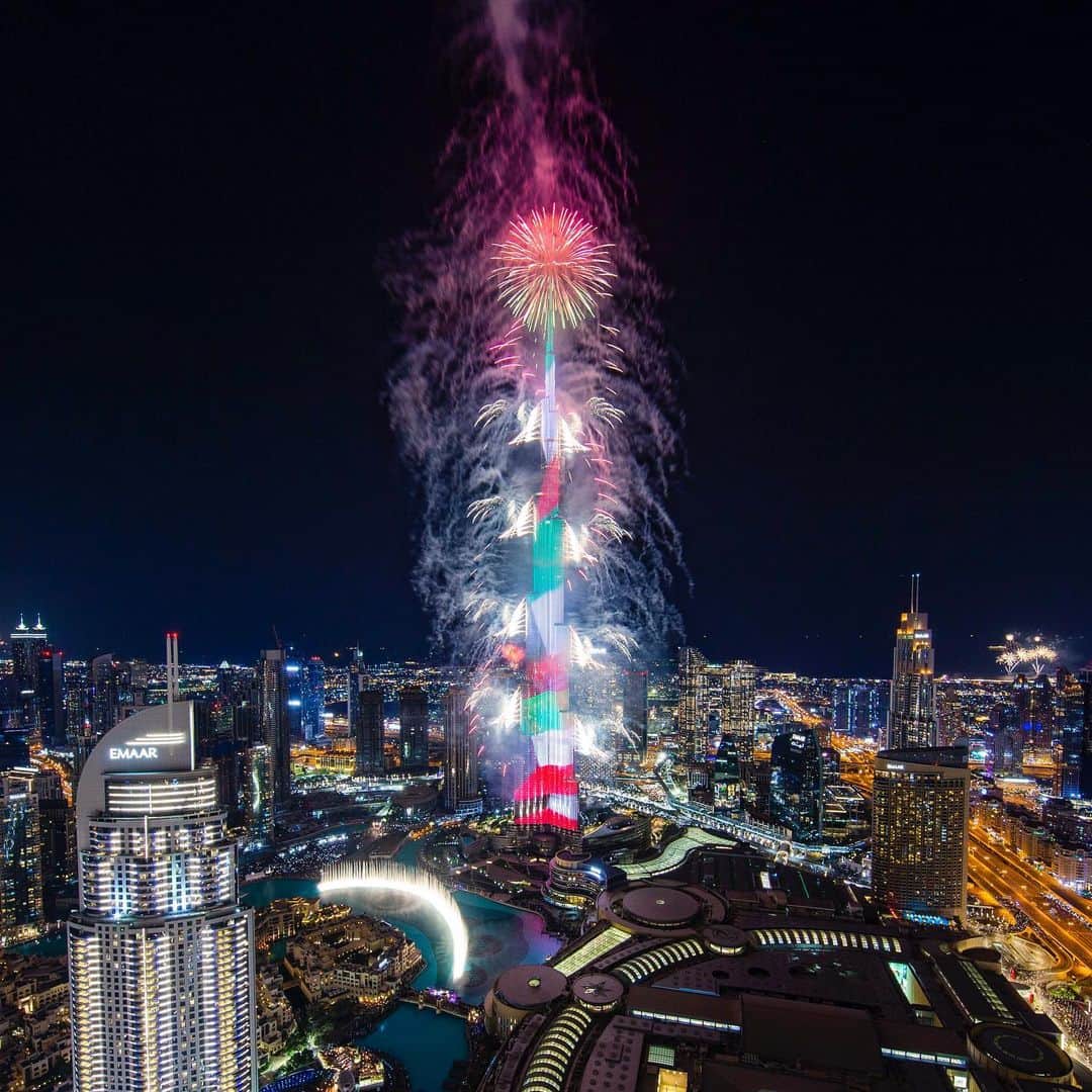 のインスタグラム：「Happy New Year #Dubai」