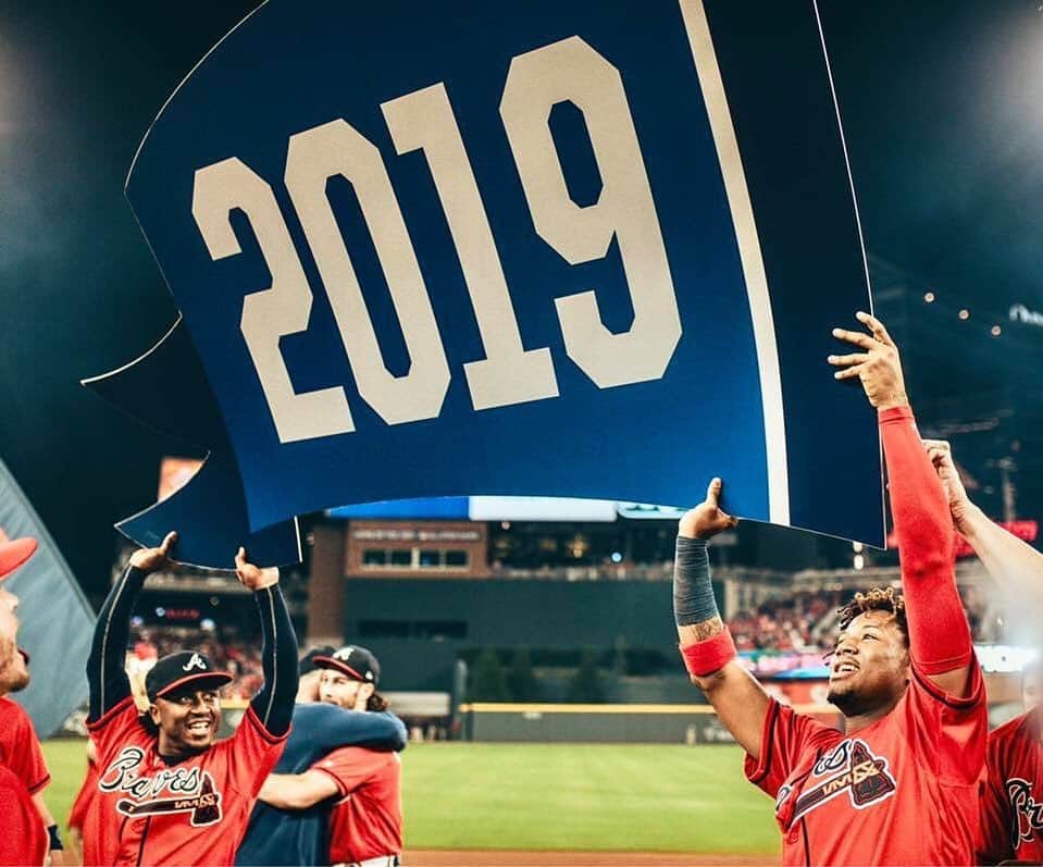 アトランタ・ブレーブスさんのインスタグラム写真 - (アトランタ・ブレーブスInstagram)「Favorite #Braves memory of 2019? ⤵️」1月1日 6時42分 - braves