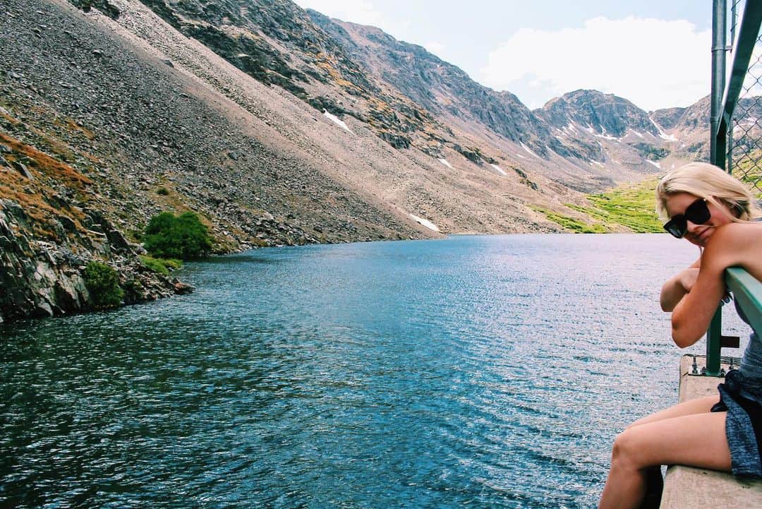 Paige Rydbergのインスタグラム：「I feel like every year keeps getting better🤍 see you soon 2020 (((((added..... 2020 I expected more from you)))))」