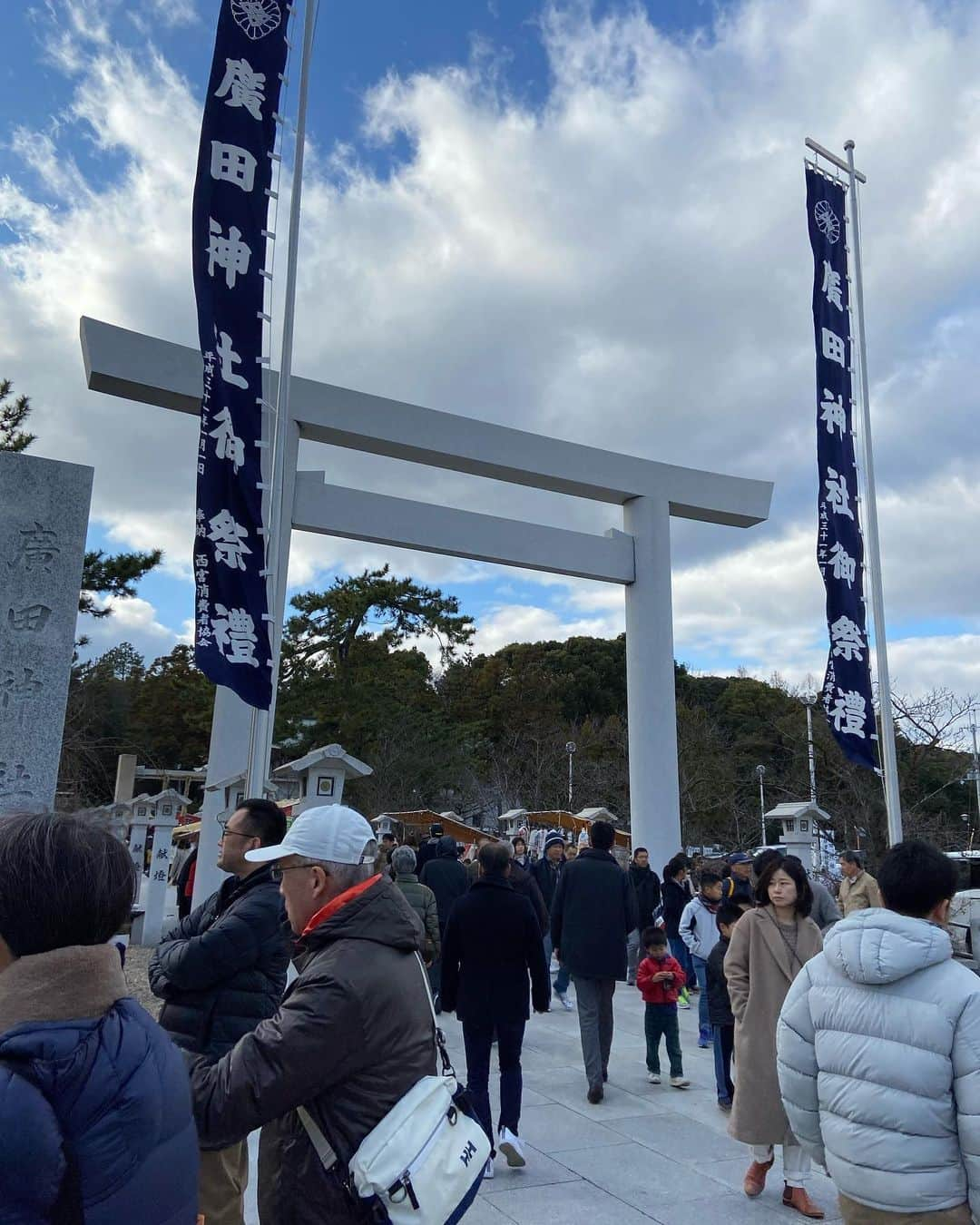 川原星さんのインスタグラム写真 - (川原星Instagram)「明けましておめでとうございます☀️ 今年もよろしくお願いします🙇‍♂️ #初詣 #末吉」1月1日 14時39分 - 1217sei