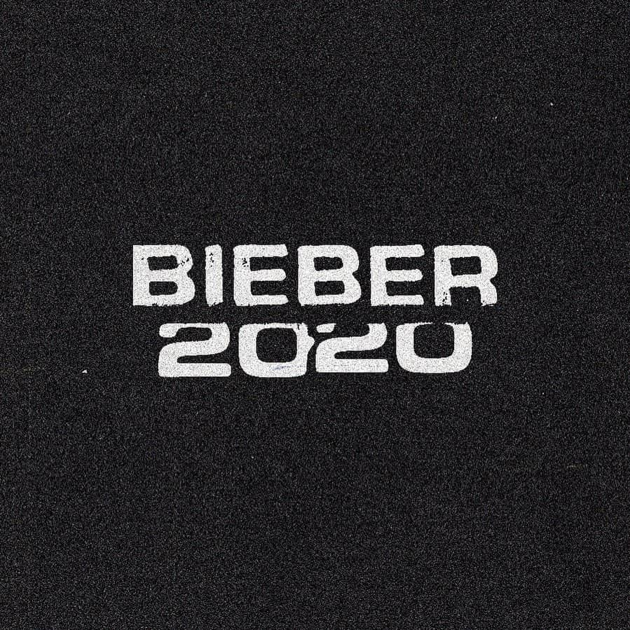 ジャスティン・ビーバーさんのインスタグラム写真 - (ジャスティン・ビーバーInstagram)「Here we go. #2020」1月1日 9時08分 - justinbieber