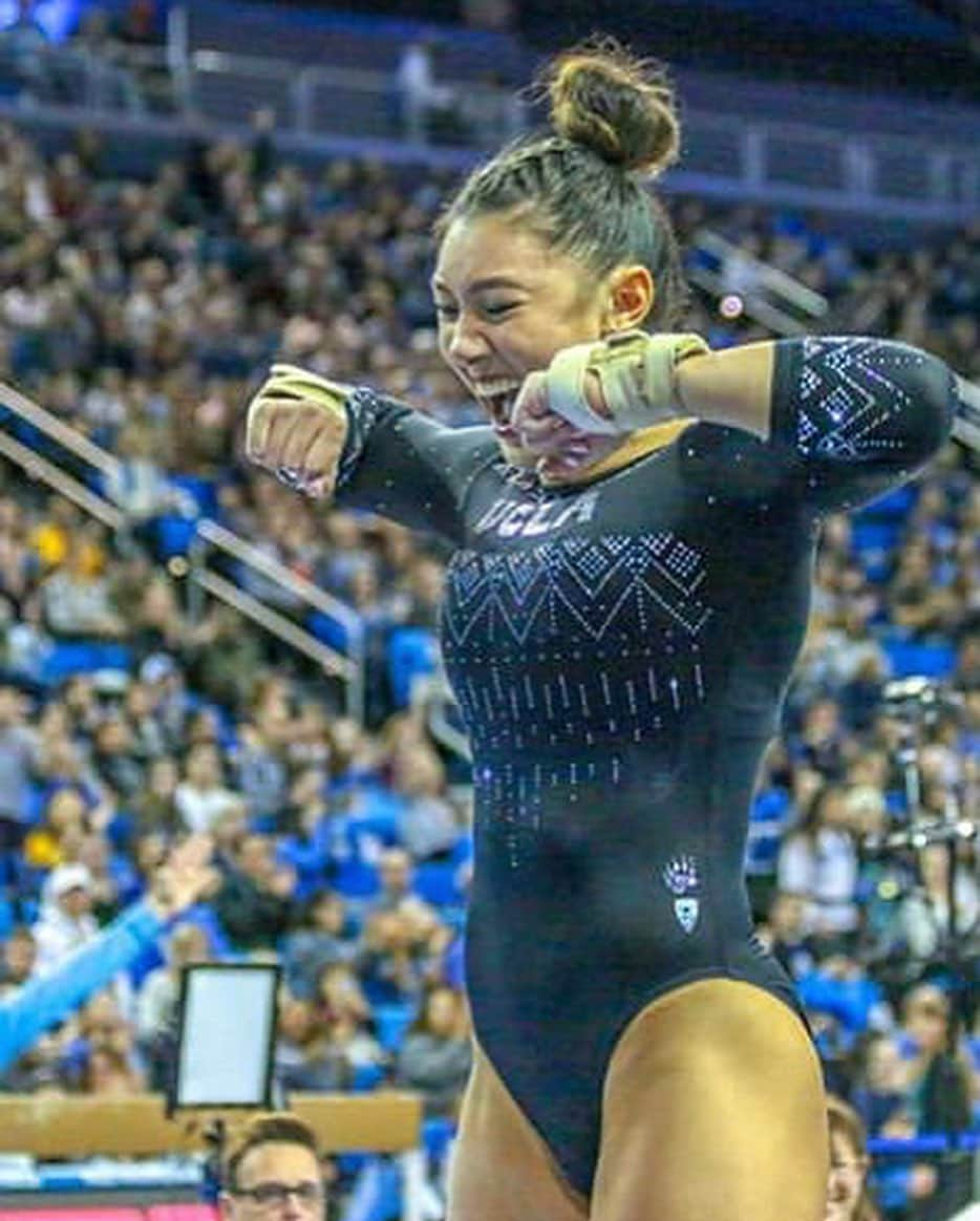 カイラ・ロスさんのインスタグラム写真 - (カイラ・ロスInstagram)「From wearing USA on my chest in 2010 to UCLA on my chest in 2019, many things in my life have changed but one thing has always remained the same: my love for gymnastics! Cheers to what an exciting decade it’s been and looking forward to the journey that 2020 will bring with my final gym season and graduation🎉🥂」1月1日 10時10分 - kyla_ross96