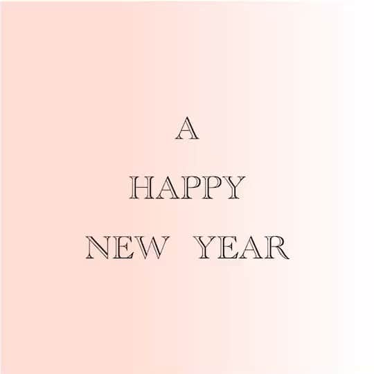 ジュールモエのインスタグラム：「A Happy New Year﻿ ﻿ ﻿ 旧年中はJOURMOEをご愛顧頂き誠に有難うございます。﻿ ﻿ ﻿ ﻿ ﻿ 本年も何卒宜しくお願い致します。﻿ ﻿ ﻿ ﻿ ﻿ ﻿ #jourmoe #ジュールモエ #コスメ#cosme#メイク#jourmoeeyebrow #make#美容#シースタグラム#アイライナー#アイシャドウ#アイペンシル#シースタイル#時短メイク#アイメイク#アイライン」