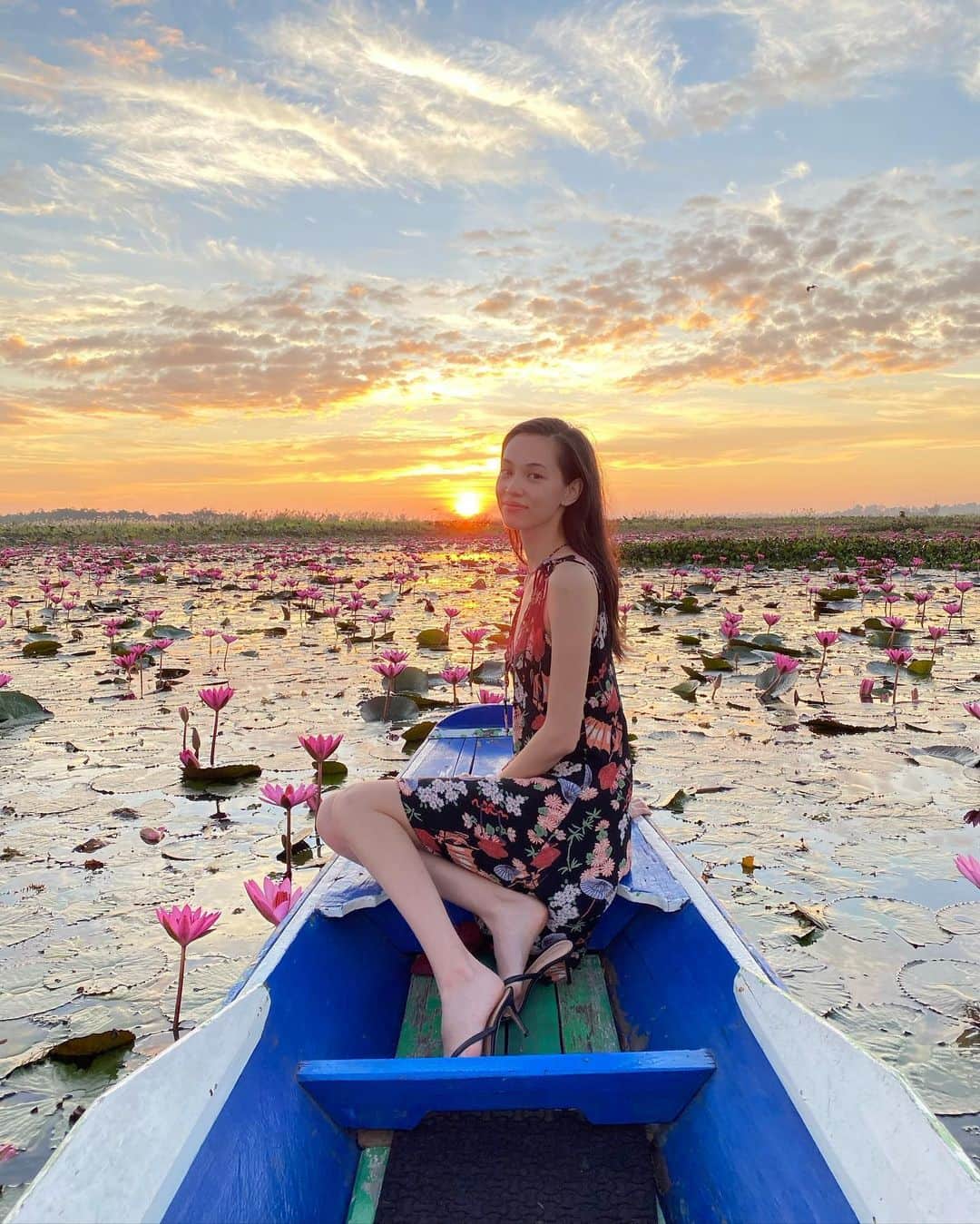 のインスタグラム：「明けましておめでとうございます❤️ 🌅🌷Wishing you all a happy new year 🌞💞」