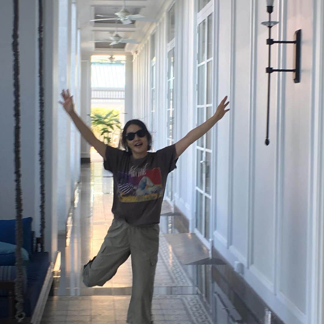 パク・ジヨンのインスタグラム：「기쁨 넘치는 새해되세요🙏 Happy New Year 2020♥️」