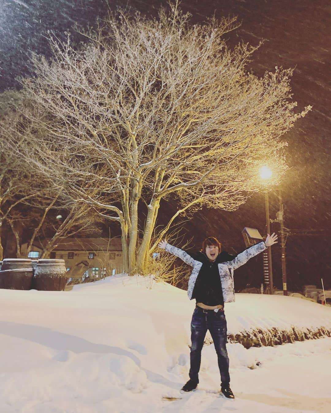 マスオさんのインスタグラム写真 - (マスオInstagram)「雪！」1月1日 22時23分 - masuotv