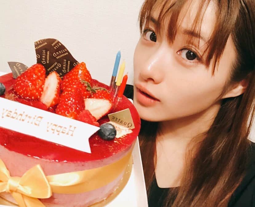 石原さとみ　ファンアカウントのインスタグラム：「かわいい、、、❤️ #石原さとみ #さとみん」