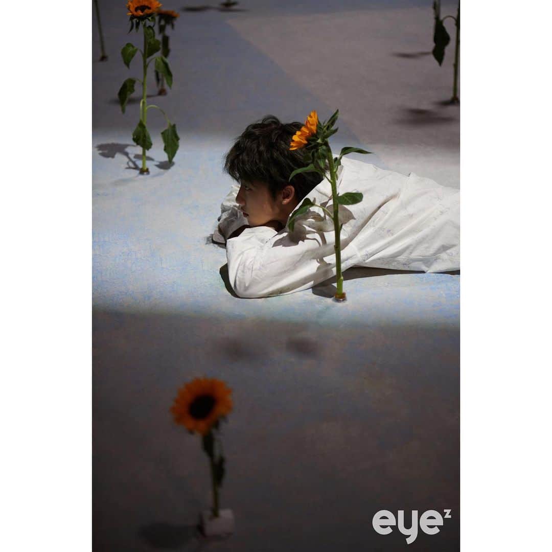 SEVENTEENさんのインスタグラム写真 - (SEVENTEENInstagram)「[17'S THE 8]  Photo by eyezmag📷  #SEVENTEEN #eyezmag #THE8」1月1日 16時04分 - saythename_17