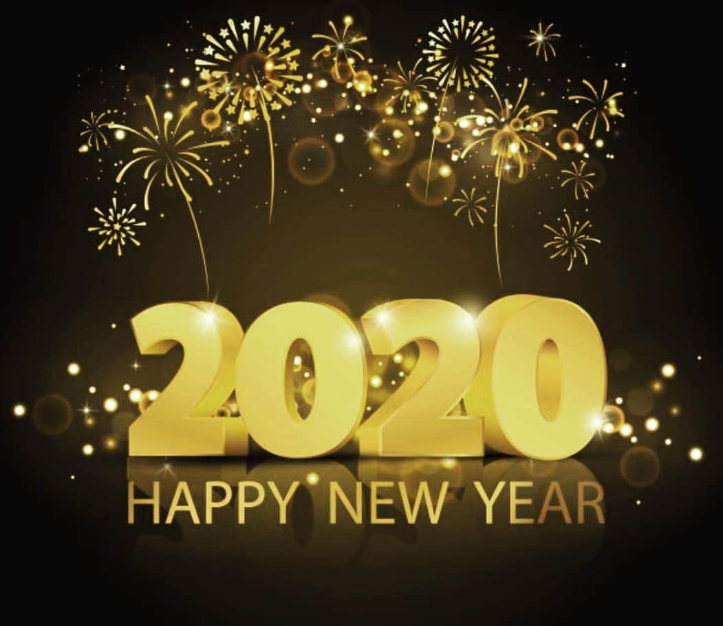 Terry Birdのインスタグラム：「🎉 "Happy New Year 2020"!! 🎉 • • 明けましておめでとう2020 • • Selamat Tahun Baru 2020!! From Osaka, Japan 🇯🇵 #happynewyear2020」