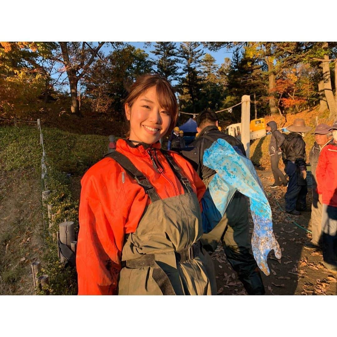 稲村亜美さんのインスタグラム写真 - (稲村亜美Instagram)「現在放送中のテレビ東京 緊急SOS！池の水ぜんぶ抜く2020 ぬきましておめでとう4時間SP に出演しますー！  みてください🙏❤️」1月1日 18時19分 - inamura_ami