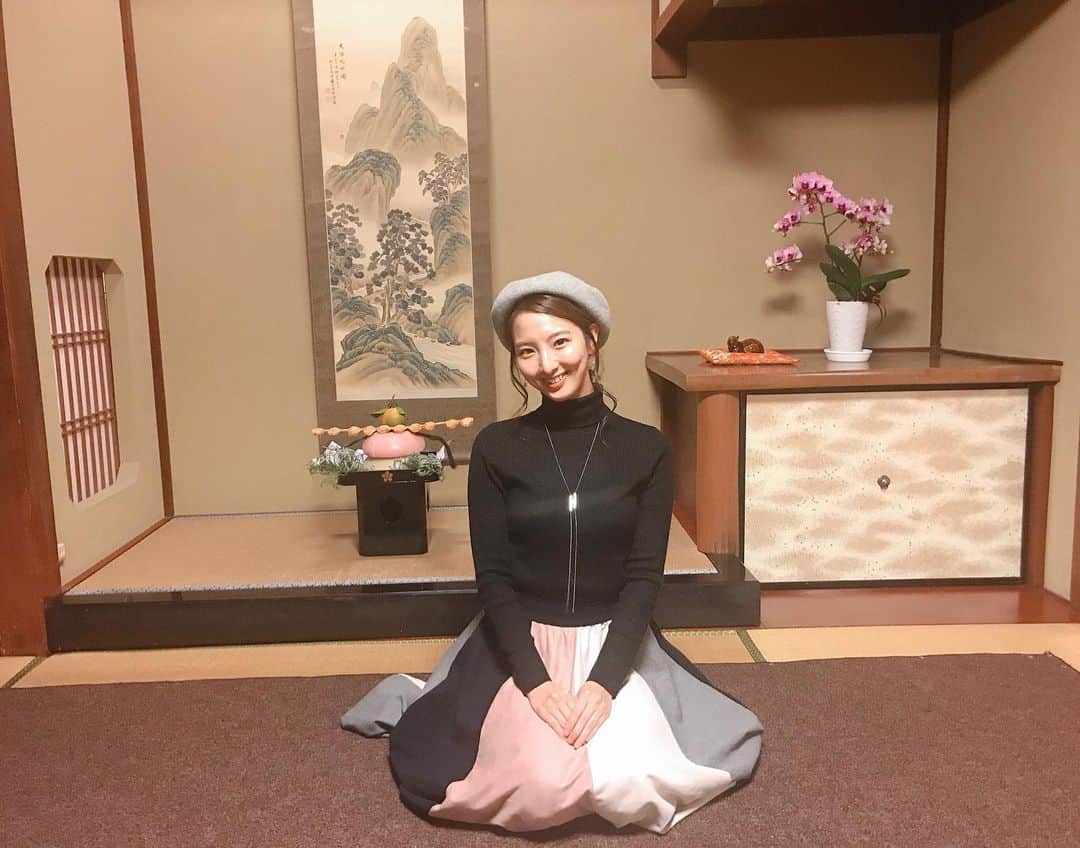北川莉子のインスタグラム：「🎍🌅🎍 . . 2020年🐭 . あけましておめでとうございます☺️ . 本年もどうぞよろしくお願い致します💓 . . #北川莉子」
