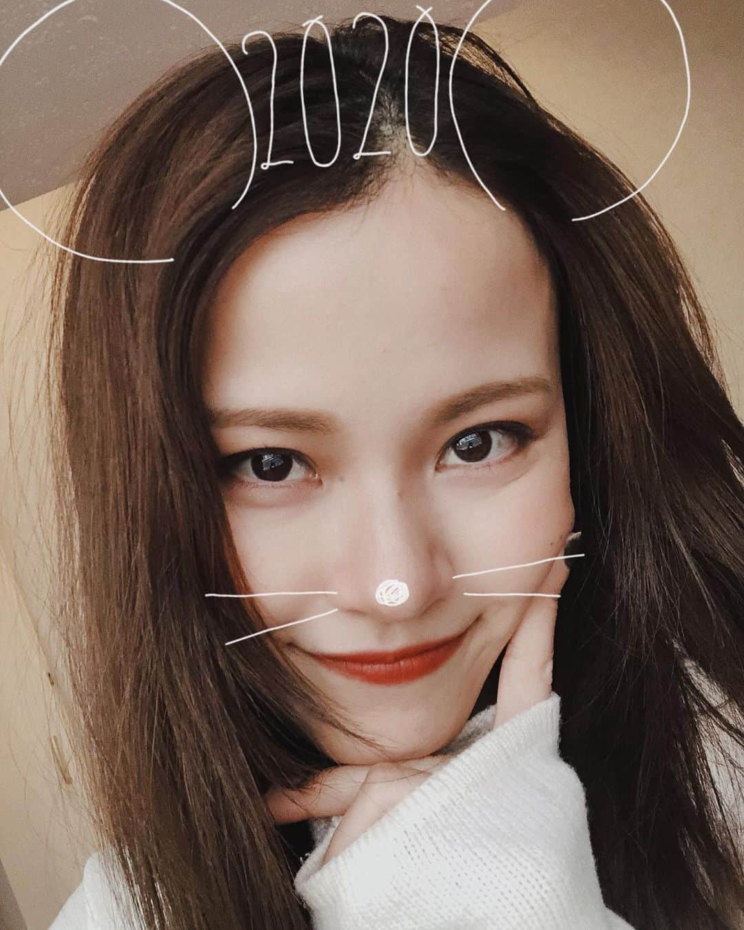 MiracleVellMagicのインスタグラム：「Happy New Year! 🌅🎍 明けましておめでとうございます。本年もどうぞ、よろしくね。✨」