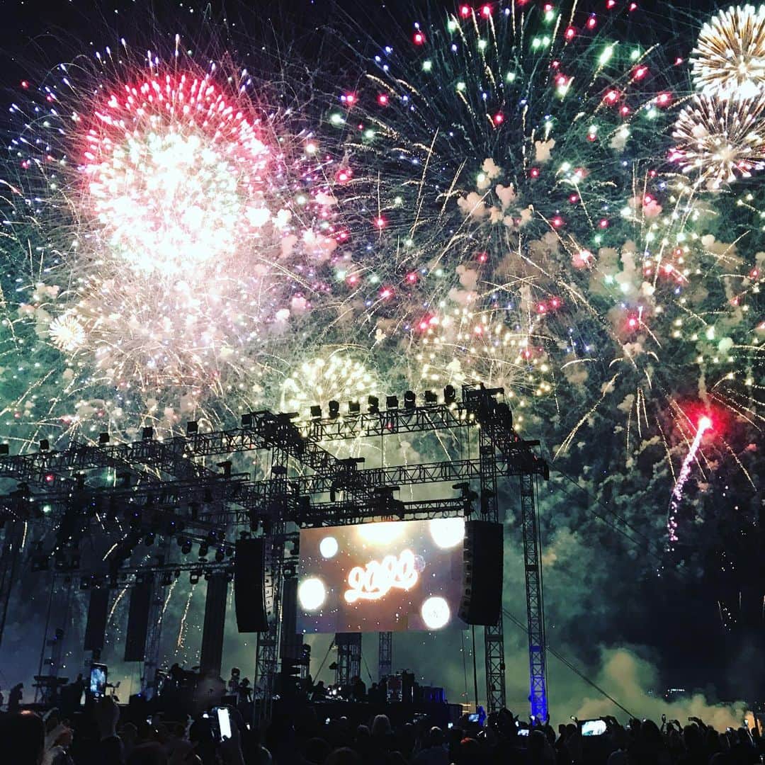 草野博紀のインスタグラム：「今年もよろしくお願い申し上げます。  #2020 #謹賀新年 #happynewyear」