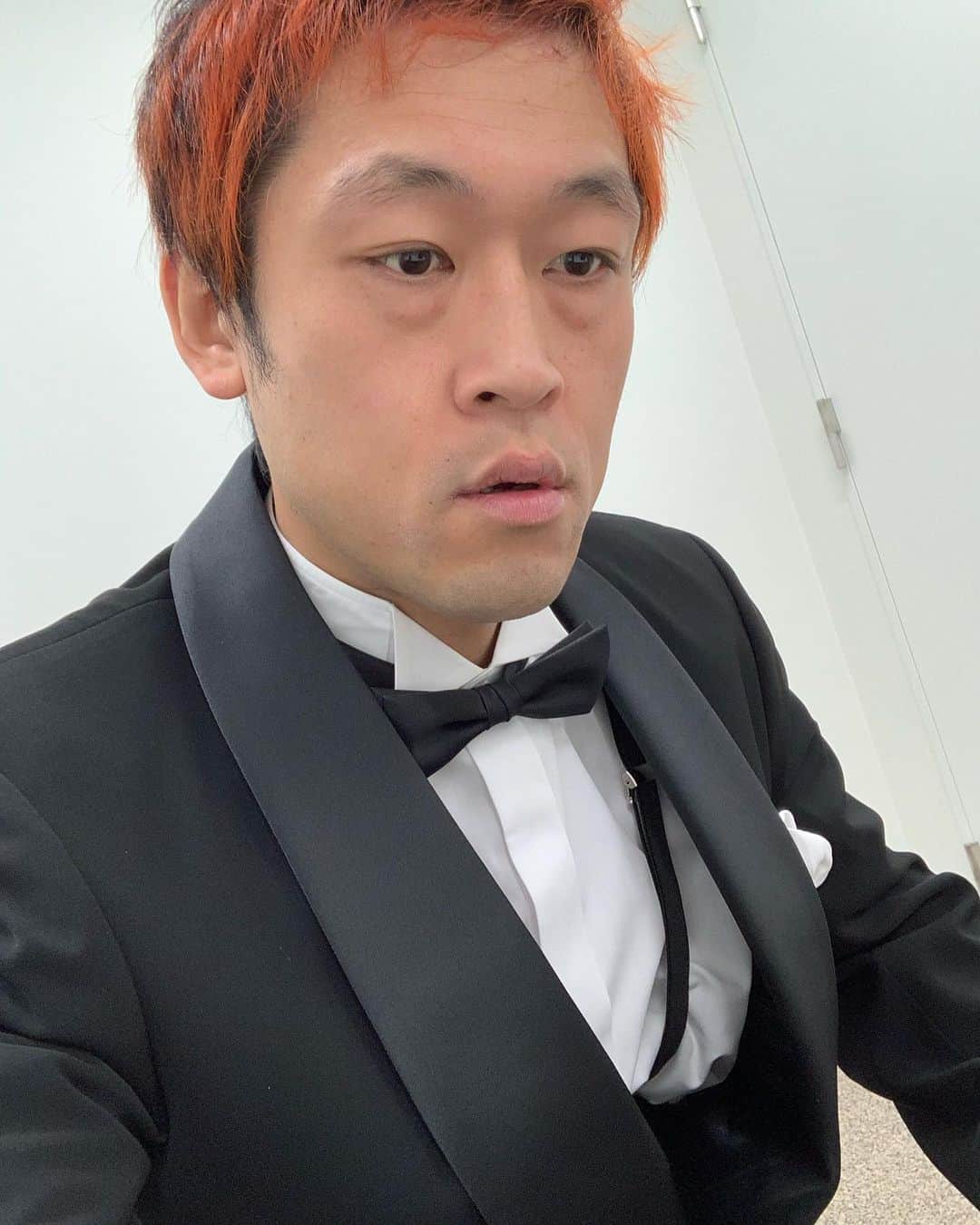 のインスタグラム：「ウルトラマンDASHをご覧頂いた皆様ありがとうございました😊  まさか自分が昔から見ていた方たちと戦えるなんて夢にも思っていなかったので、未だに信じられません🍣  夢、、、 夢じゃなかったよね？  新年早々幸せが最高潮です🐭  #ウルトラマンdash」