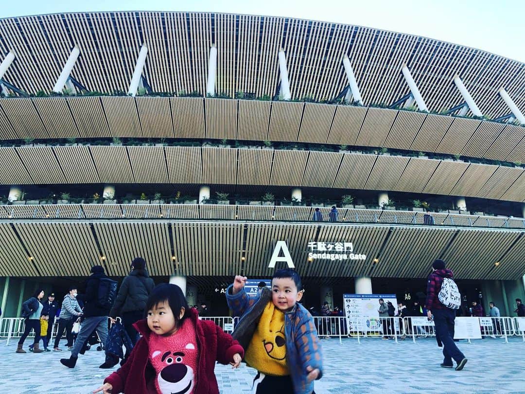 のインスタグラム：「新国立競技場 いいスタジアムだと思った。 カッコよかった！やっぱり百聞は一見にしかず」