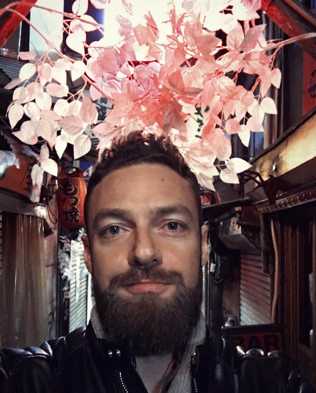 ロス・マーカンドのインスタグラム：「Tokyo...you will always have a piece of my heart. Happy 2020, everyone!」