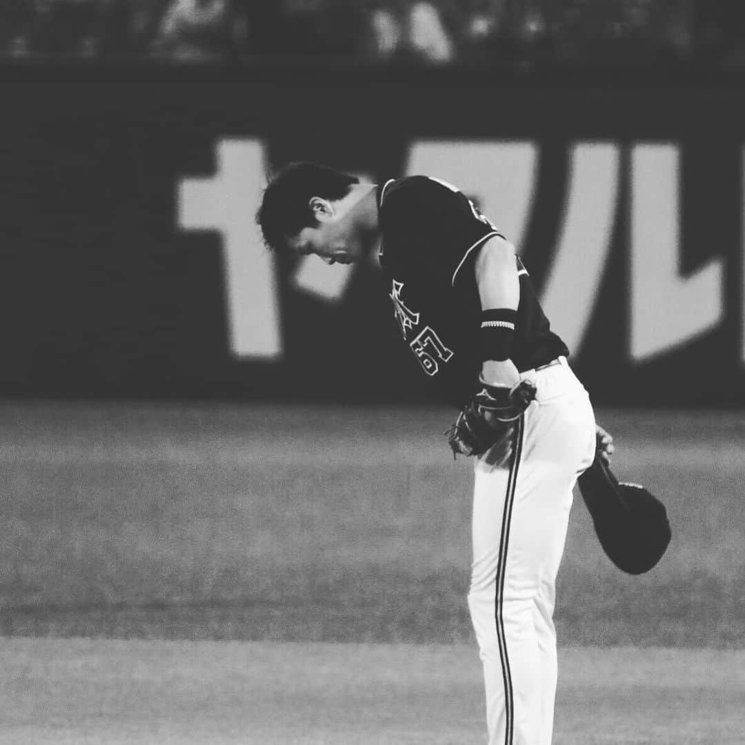 中川圭太のインスタグラム：「あけましておめでとうございます🙇‍♂️ 昨年は沢山のご声援ありがとうございました！！！ 2020年も沢山の熱いご声援宜しくお願い致します🐶」