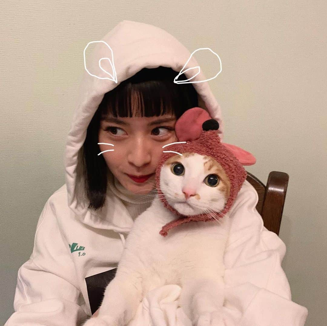 横田ひかるさんのインスタグラム写真 - (横田ひかるInstagram)「明けましておめでとうございます🐭🎌 2020年もよろしくお願い致します!  皆様にとって 幸せな1年でありますように!  #2020 #子年」1月1日 22時09分 - _rncn950805