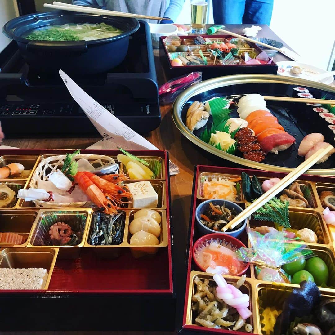 高橋文樹のインスタグラム：「おせち。」