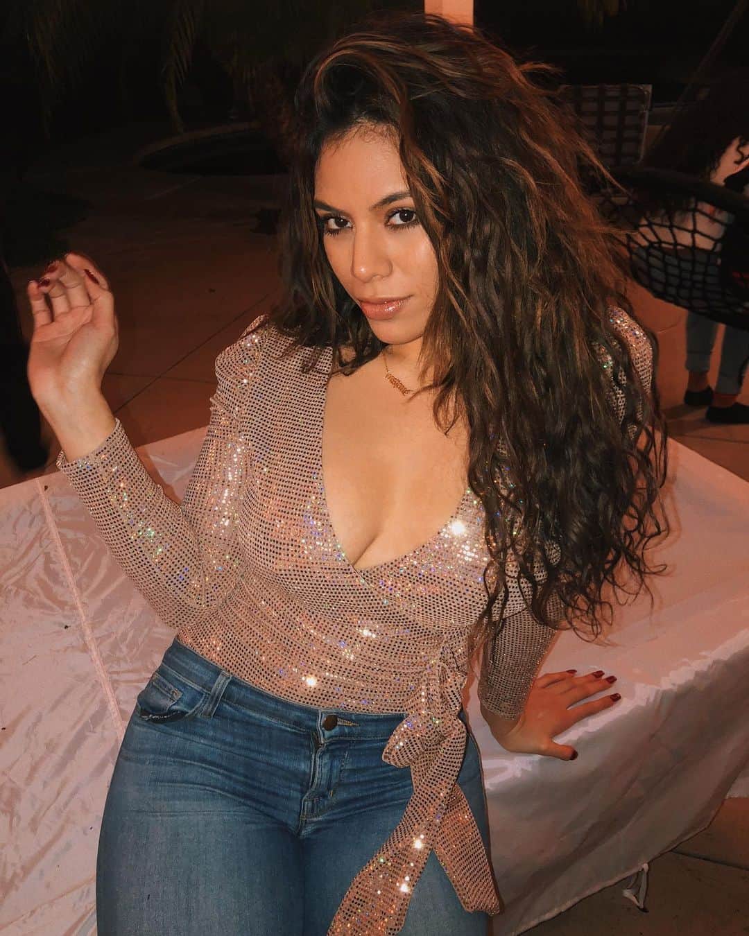 ダイナ・ジェーン・ハンセンのインスタグラム：「2k20 be ready to fcc w me harder .  that’s it 💅🏽」