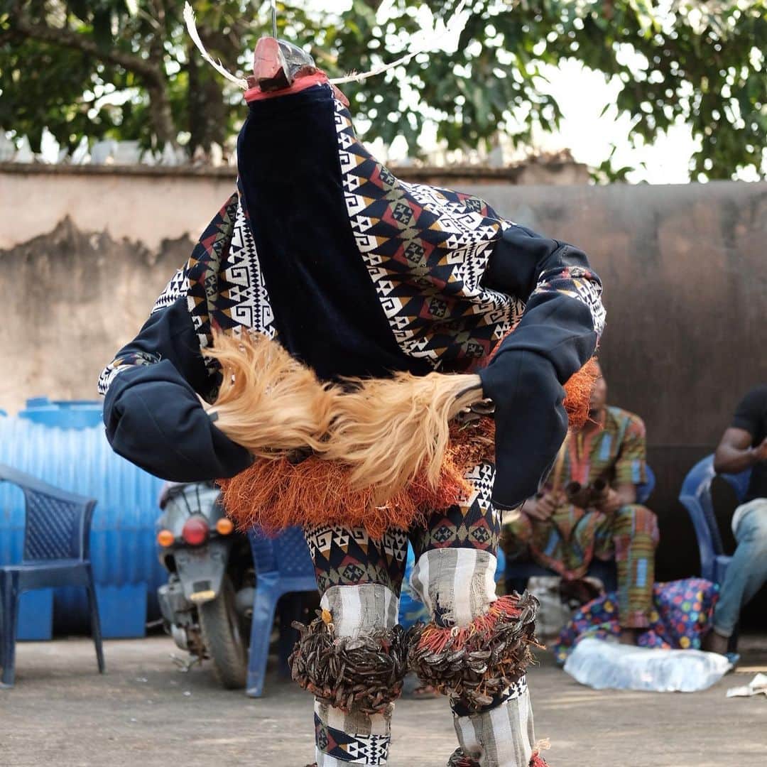 ノーブル・イグウェさんのインスタグラム写真 - (ノーブル・イグウェInstagram)「It does not matter where you come from,you are responsible for upholding your culture. I had Igbá nmowu at home yesterday and it was pure bliss. Let us protect the uniqueness in Igboland. Igbo Amaka.」1月2日 16時02分 - noble_igwe
