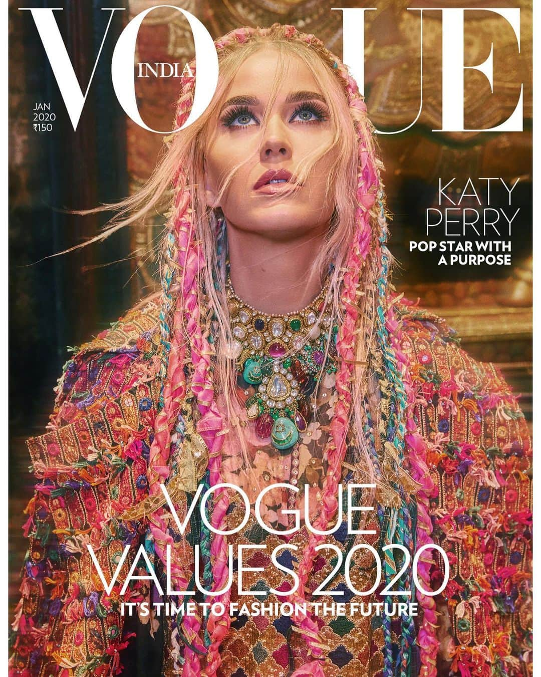 ケイティ・ペリーさんのインスタグラム写真 - (ケイティ・ペリーInstagram)「Grateful to be part of the Vogue Values cover for @vogueindia this Jan. For this shoot I got to wear many Indian designers that either upcycle or use recycled materials to make their designs. There are SO many little ways you can adopt in your everyday life to become more aware of how to better help our planet. For one, I love doing #meatfreemondays and substituting with a plant based option like @impossible_foods. What are you thinking you can you do to help our planet? Leave some ideas below in the comments ♥️🤗🌎 Story link in bio」1月2日 16時14分 - katyperry