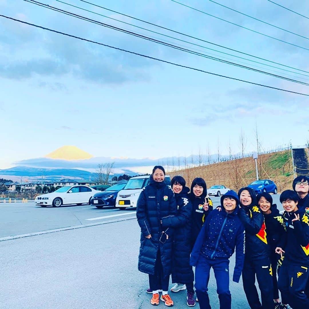 ジェフユナイテッド市原・千葉のインスタグラム：「ジェフレディース御殿場キャンプも残すところあと1日！明日のトレーニングゲームを経て千葉へ戻ります💪 #jefunited #ジェフレディース #御殿場キャンプ #なでしこリーグ #WINBYALL」