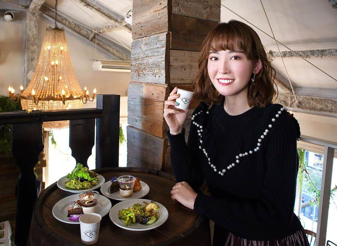 高橋晴香さんのインスタグラム写真 - (高橋晴香Instagram)「大好きなお茶🍵 .  日本三大銘茶の狭山茶のイベントに行ってきたよ💁‍♀️🎶 .  お茶は美容や健康にも良いし、普段からよく飲んでるんだ❤️ .  会場には色々なタイプのお茶が🌿 .  飲み比べ出来たり、食べられる茶葉もあったよ💛 .  お茶を使ったフードやスイーツも頂きました🍮 .  個人的にブラックほうじ茶のパンナコッタはまった💕笑 .  お茶の魅力を感じられるイベントでした⭐️ .  #日本三大銘茶 #狭山茶 #埼玉県 #狭山 #ponycanyon #地方創生 #leconte #中島誠 #江沢貴弘 #レコールバンタン #lecolevantan #PR」1月31日 20時37分 - haruka_takahashi0127